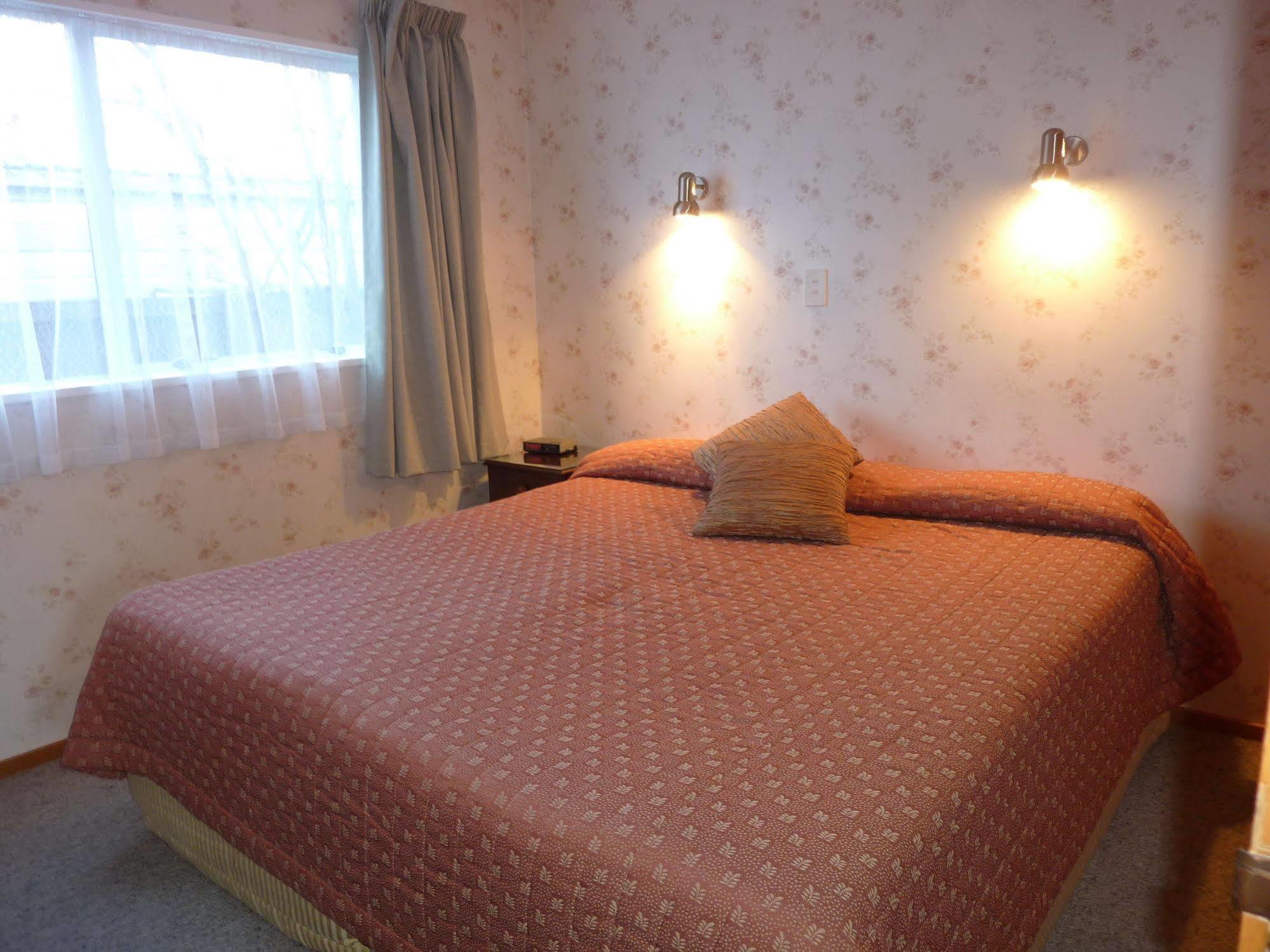 Arrowtown Viking Lodge Motel מראה חיצוני תמונה